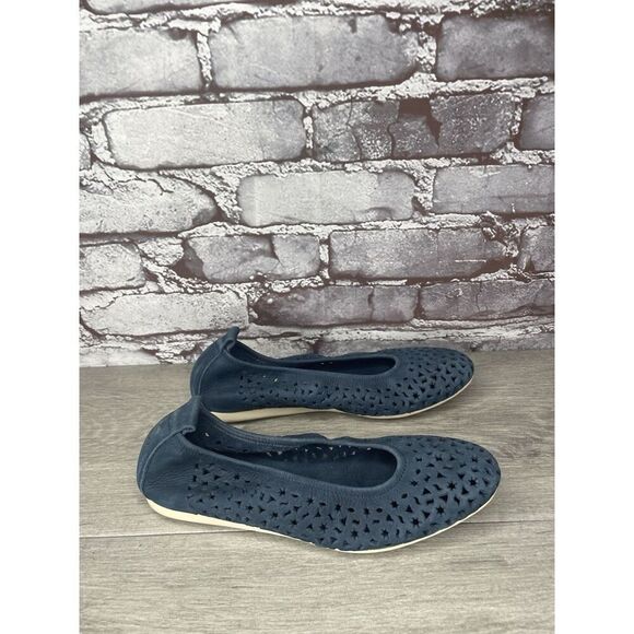 ARCHE Blue Suede Leather Perforated Ballet Flat Shoes France Women 37EU/6.5M US - Picture 10 of 16